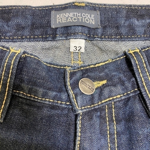 EUC Men's Kenneth Cole Premium Denim Straight Leg Fit Jeans Size 32 x 32 - Picture 2 of 6